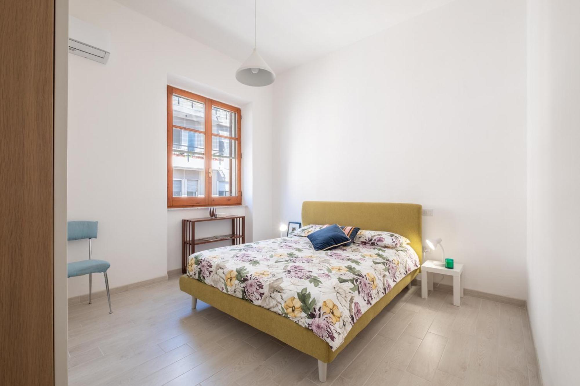 カリアリCasa Ofride -Centro-Poetto 10 Min-Wi-Fi-Netflixアパートメント エクステリア 写真